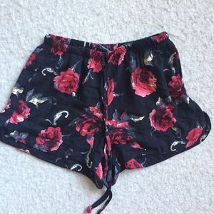 🌹 Brandy Melville Rose Shorts